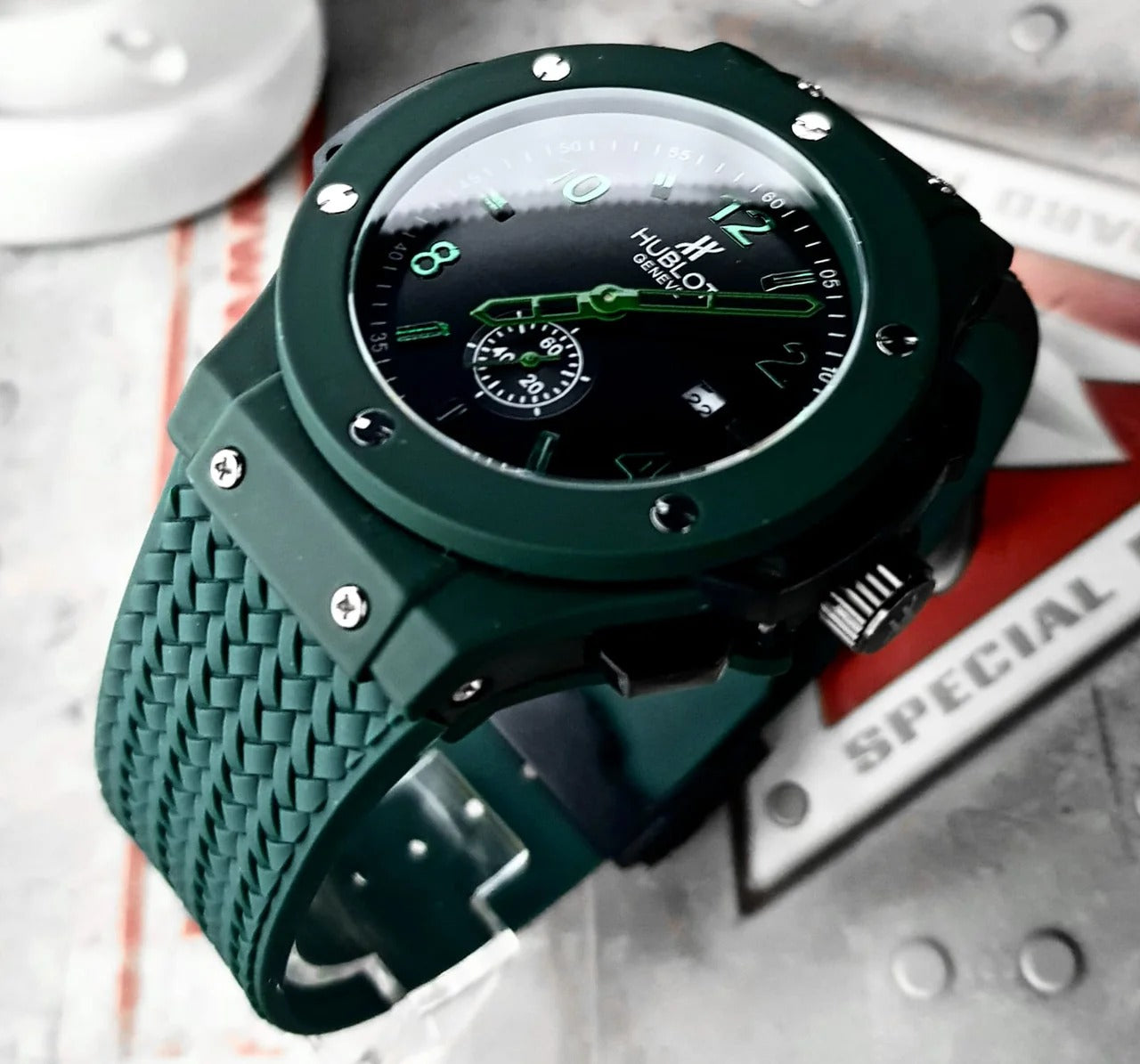 Gray helmet for bikers